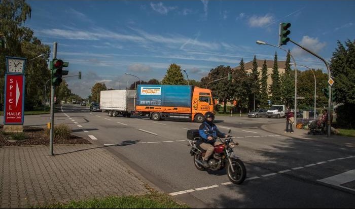 Kreuzung B460 Weiherhausstra&szlig;e L&auml;rmaktionsplanung 25.9.2015